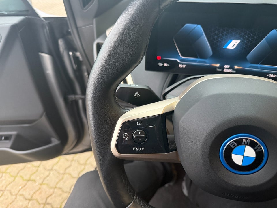 BMW iX xDrive40 Super Charged 5d