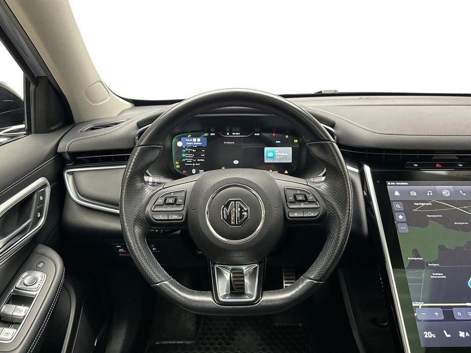 MG Marvel R Luxury 5d