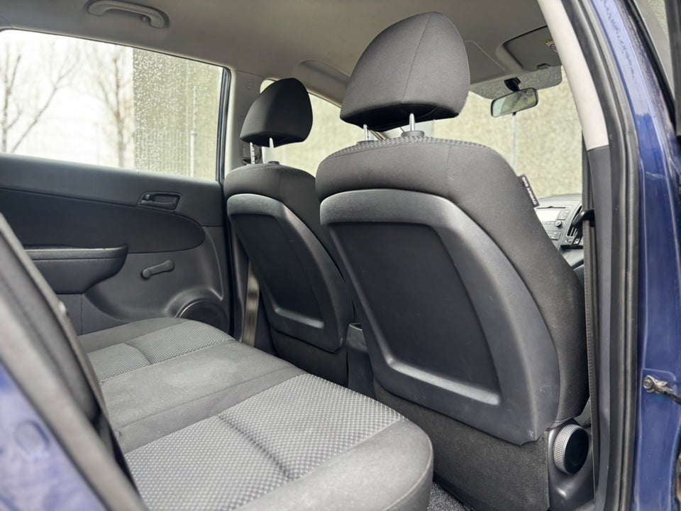 Hyundai i30 1,6 CRDi 90 Blue Drive 5d