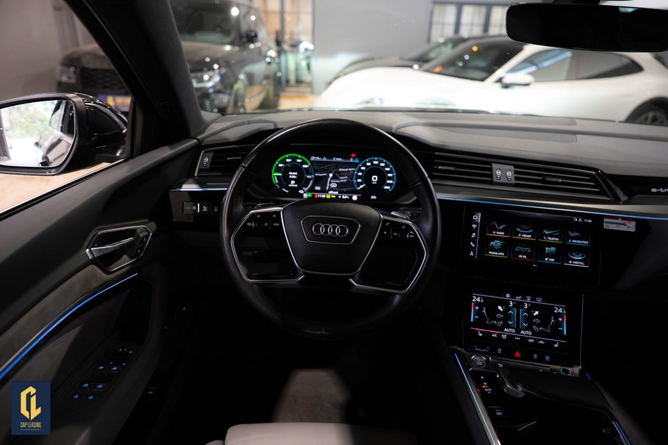 Audi e-tron 55 Advanced quattro 5d