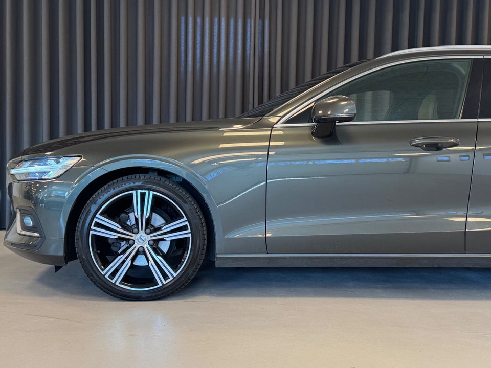 Volvo V60 2,0 D4 190 Inscription aut. 5d