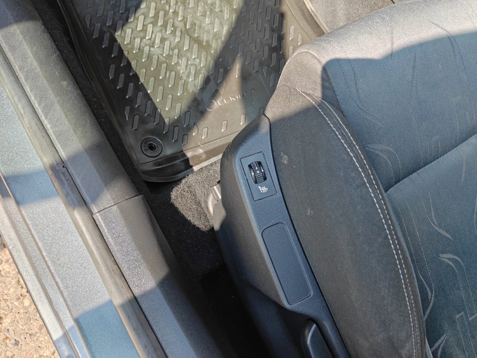 Citroën C4 1,2 PureTech 130 Attraction 5d