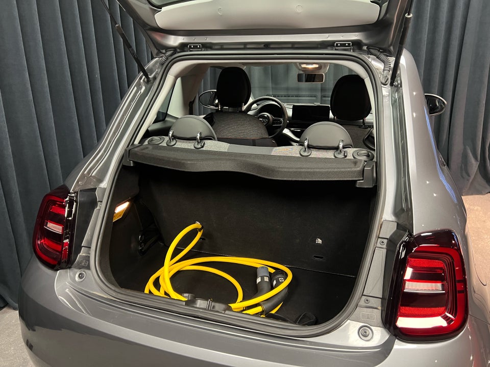 Fiat 500e 42 Icon 3d