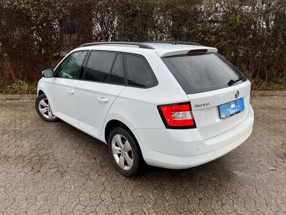 Skoda Fabia 1,0 TSi 110 Ambition Combi DSG 5d