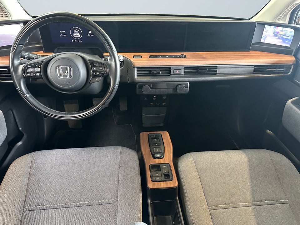 Honda e Advance 5d