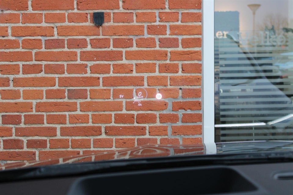 Mercedes EQA300 AMG Line 4Matic 5d