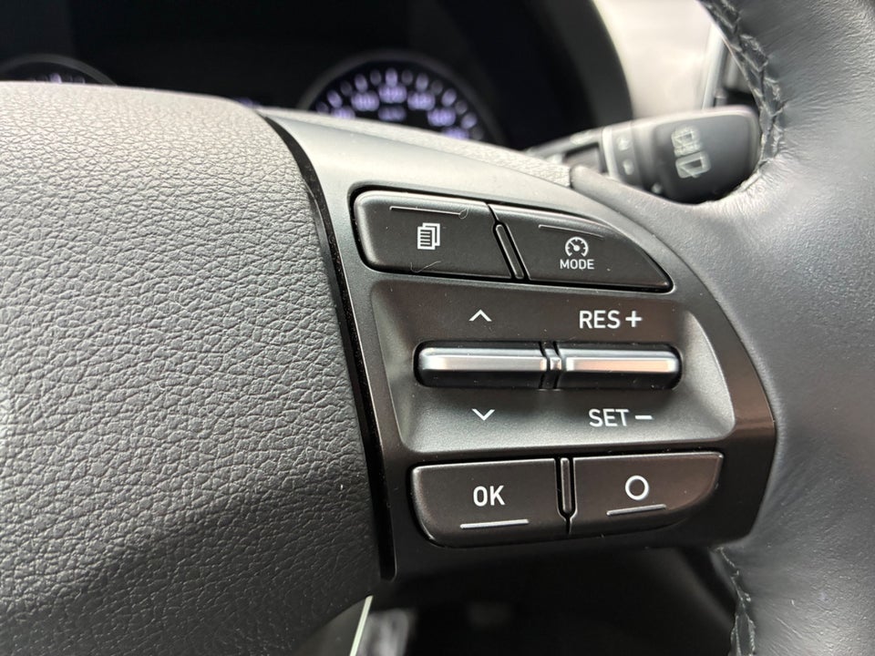 Hyundai i30 1,4 T-GDi Trend stc. DCT 5d