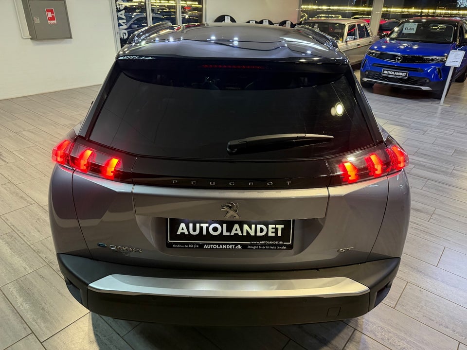 Peugeot e-2008 50 GT 5d