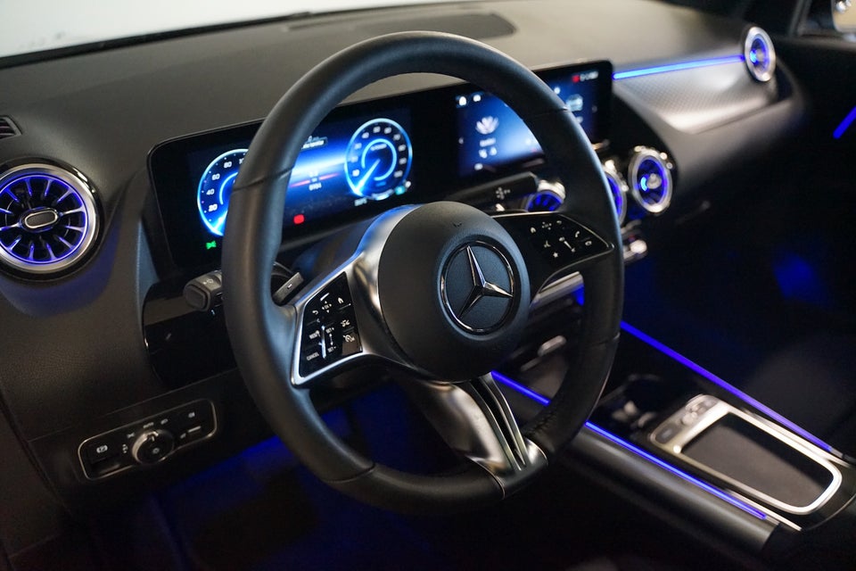 Mercedes EQA250 Progressive Advance Plus 5d