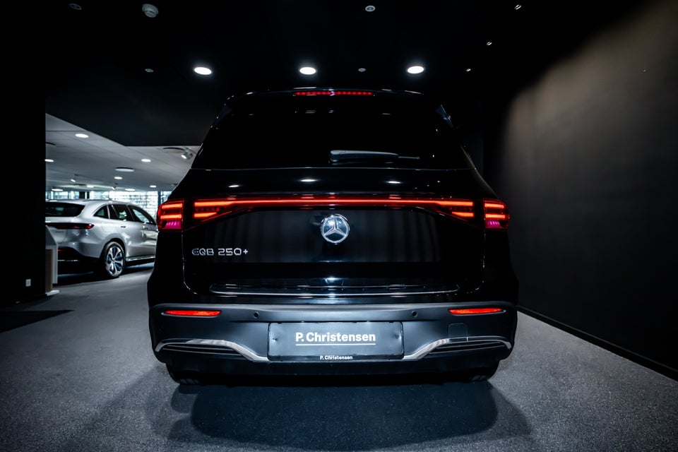 Mercedes EQB250+ AMG Premium 5d