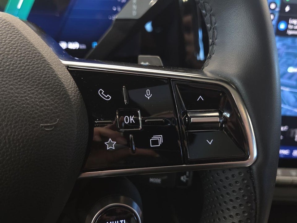 Renault Scenic E-Tech 87 Iconic 5d