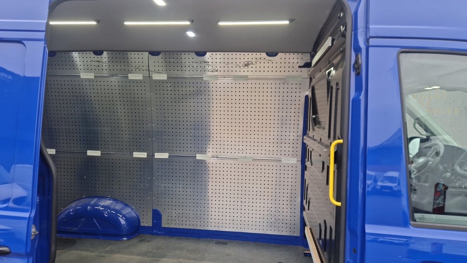 MAN TGE 2,0 3.140 Kassevogn L3H2 aut. FWD