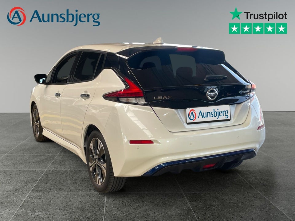 Nissan Leaf 40 Acenta 5d