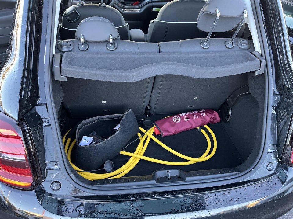 Fiat 500e 42 Icon 3+1 4d