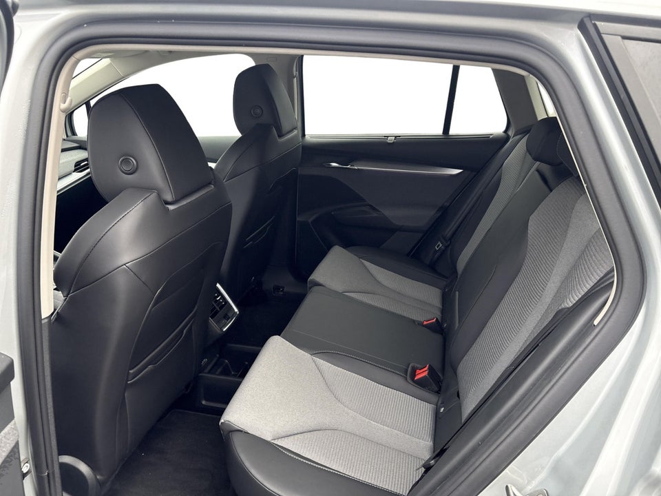 Skoda Enyaq 60 iV Premium 5d