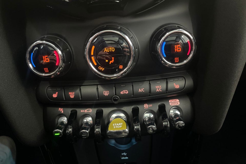 MINI Cooper SE Edition Premium 3d