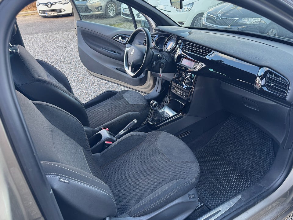 Citroën DS3 1,6 HDi 90 DStyle 3d