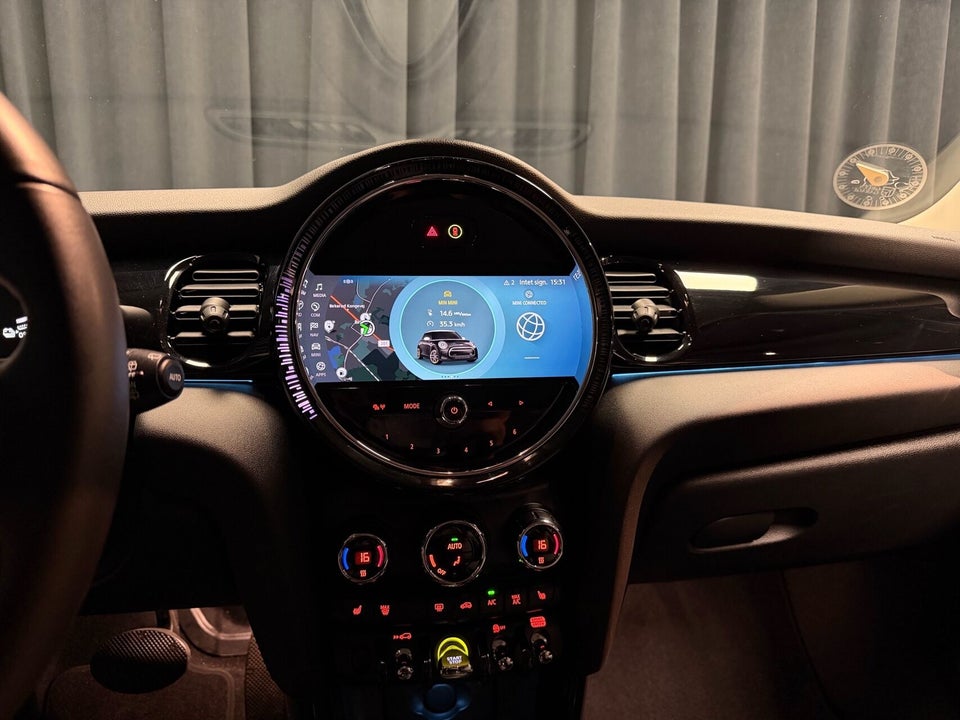 MINI Cooper SE Edition Premium 3d