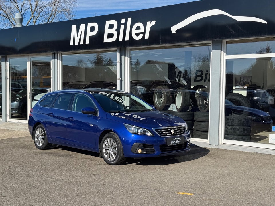 Peugeot 308 1,5 BlueHDi 130 Allure Sky SW 5d