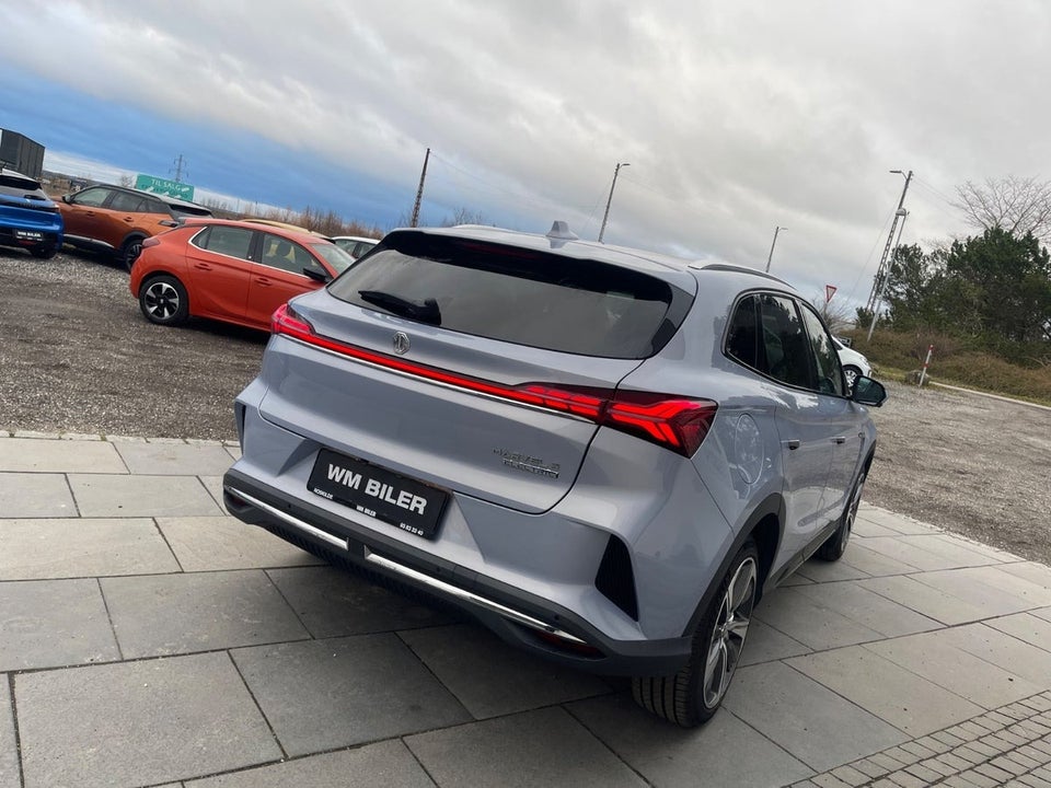 MG Marvel R Luxury 5d