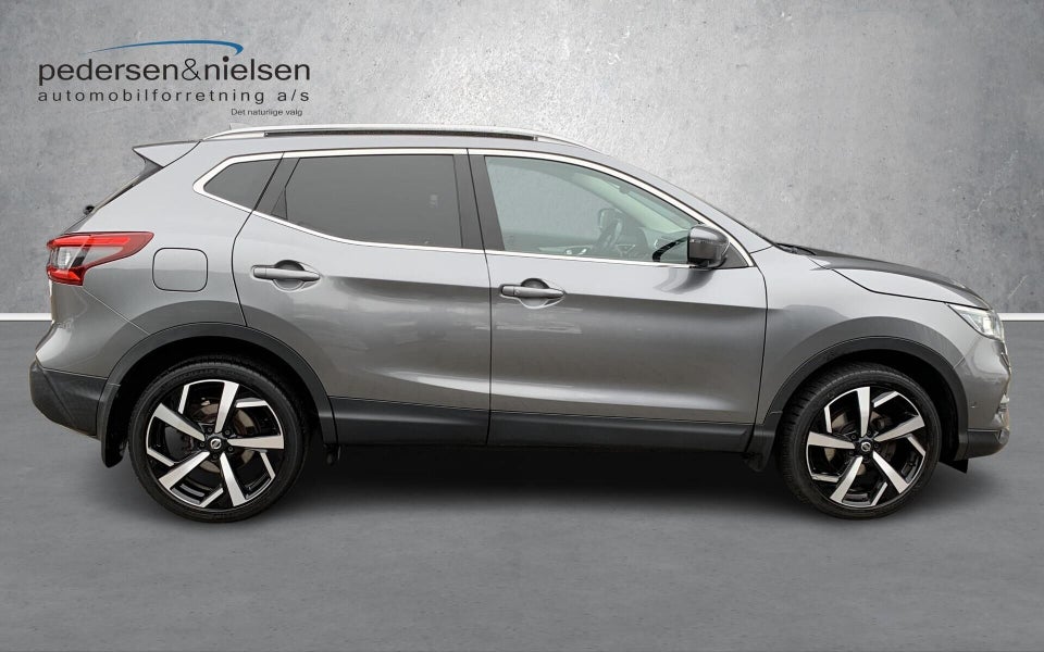 Nissan Qashqai 1,2 Dig-T 115 Tekna 5d