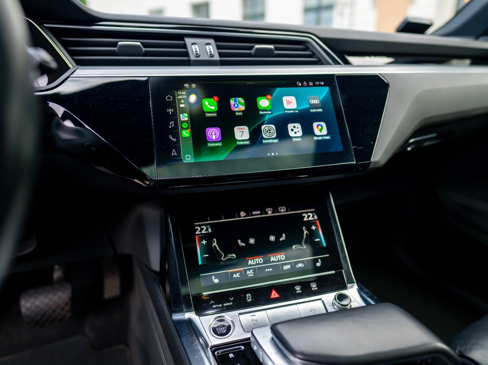 Audi e-tron 55 S-line quattro 5d