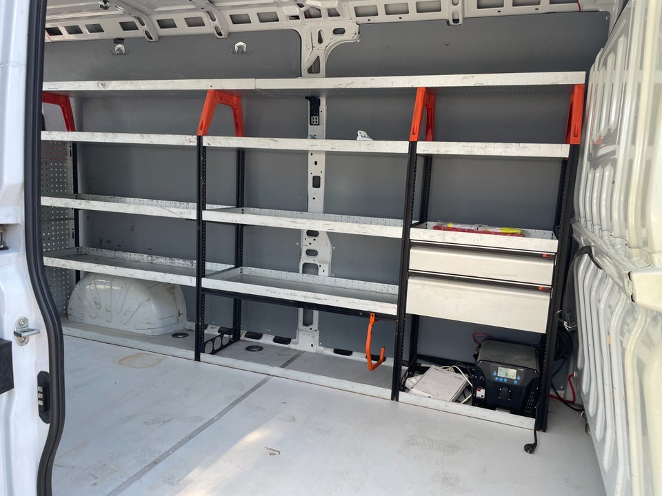 Peugeot Boxer 435 2,2 BlueHDi 165 L3H2 Premium