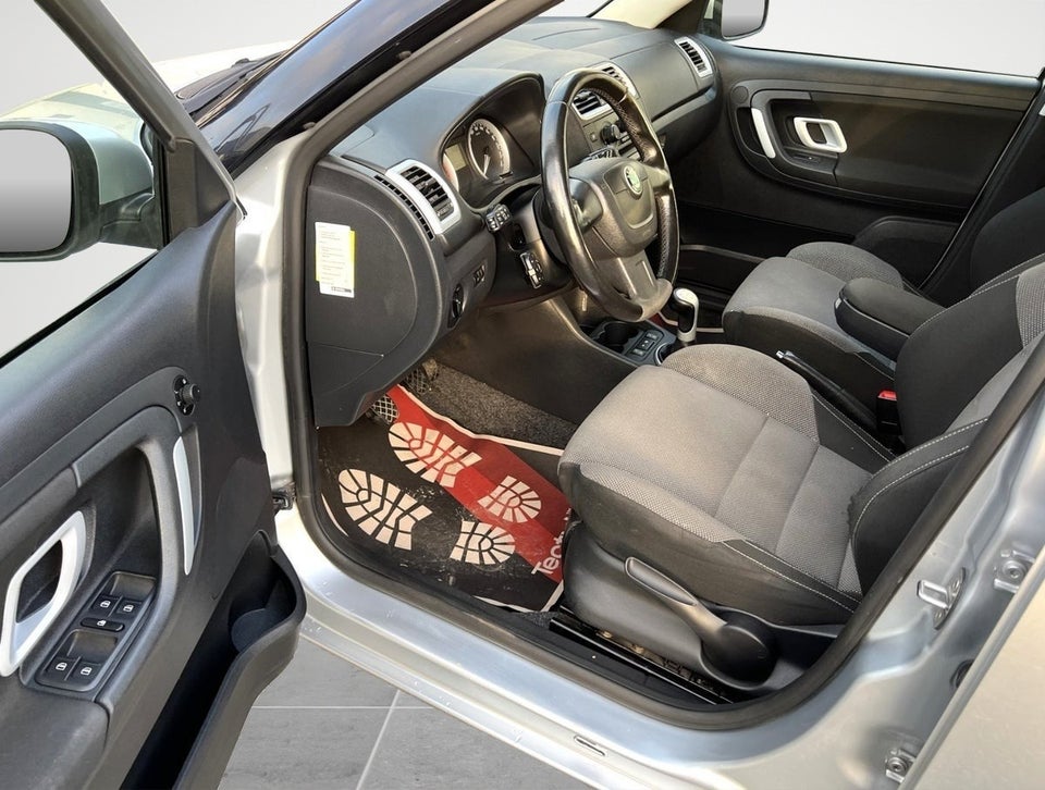 Skoda Fabia 1,4 16V Ambiente Combi 5d