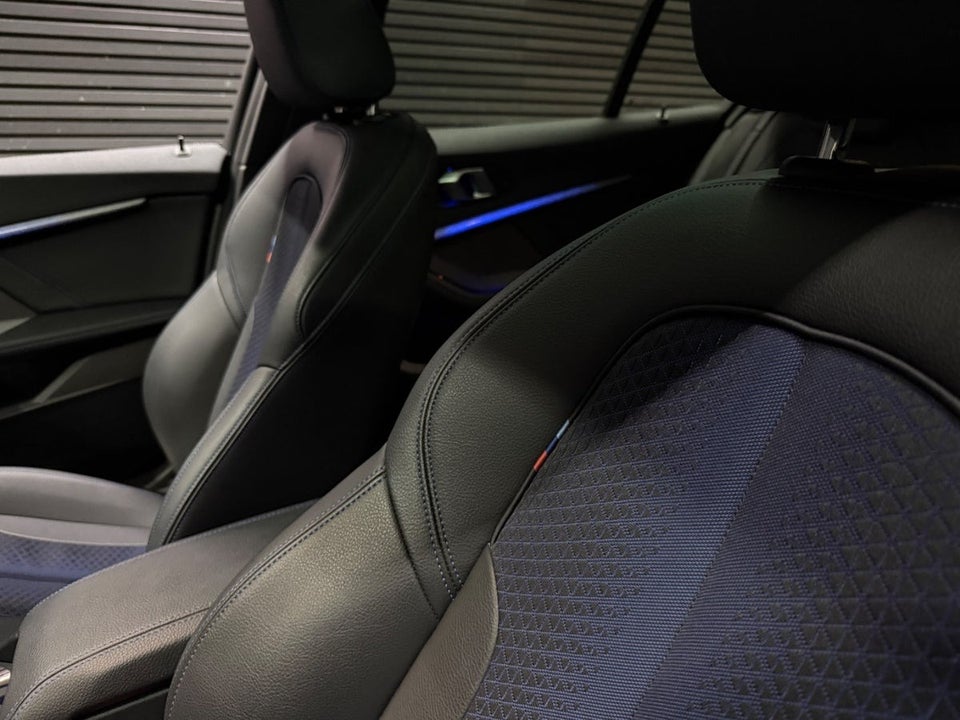 BMW M135i 2,0 Connected xDrive aut. 5d