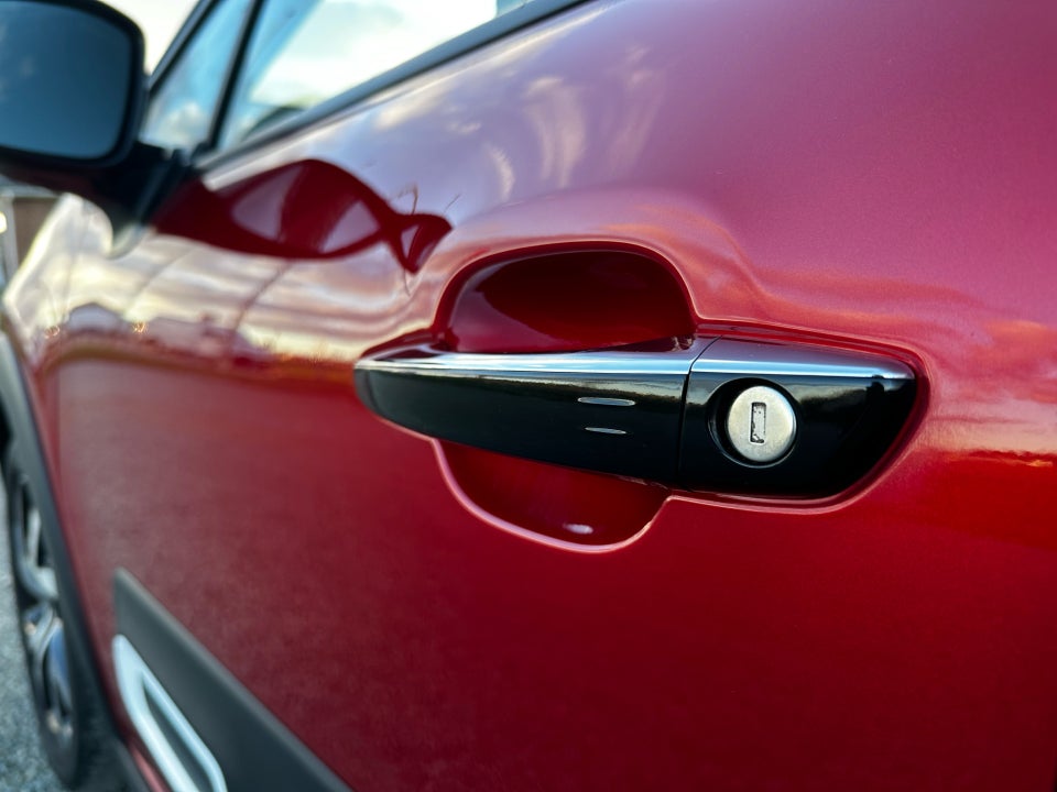 Citroën C3 1,2 PureTech 83 Shine Sport 5d