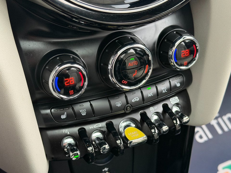 MINI Cooper SE Maximise 3d