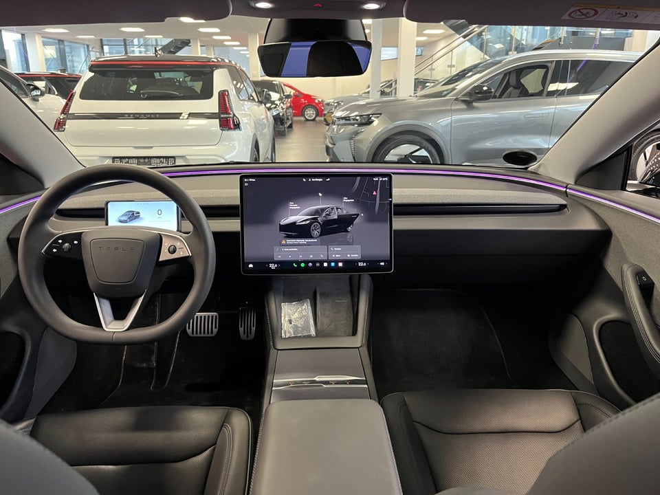 Tesla Model 3 RWD 4d
