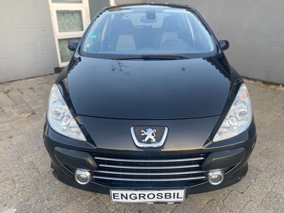 Peugeot 307 2,0 Griffe 5d