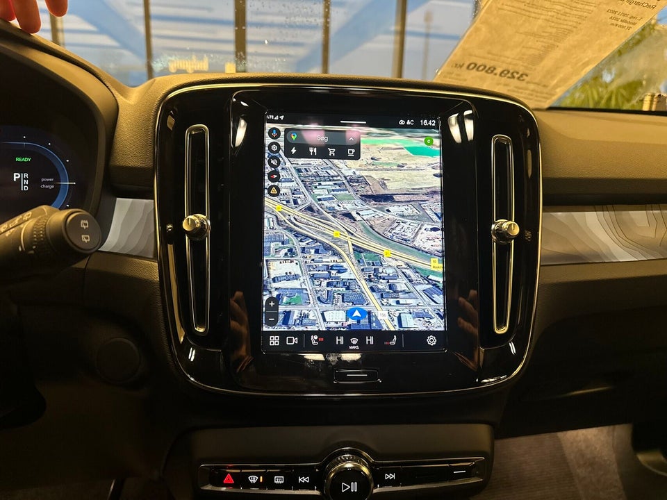 Volvo XC40 ReCharge Extended Range Ultimate 5d