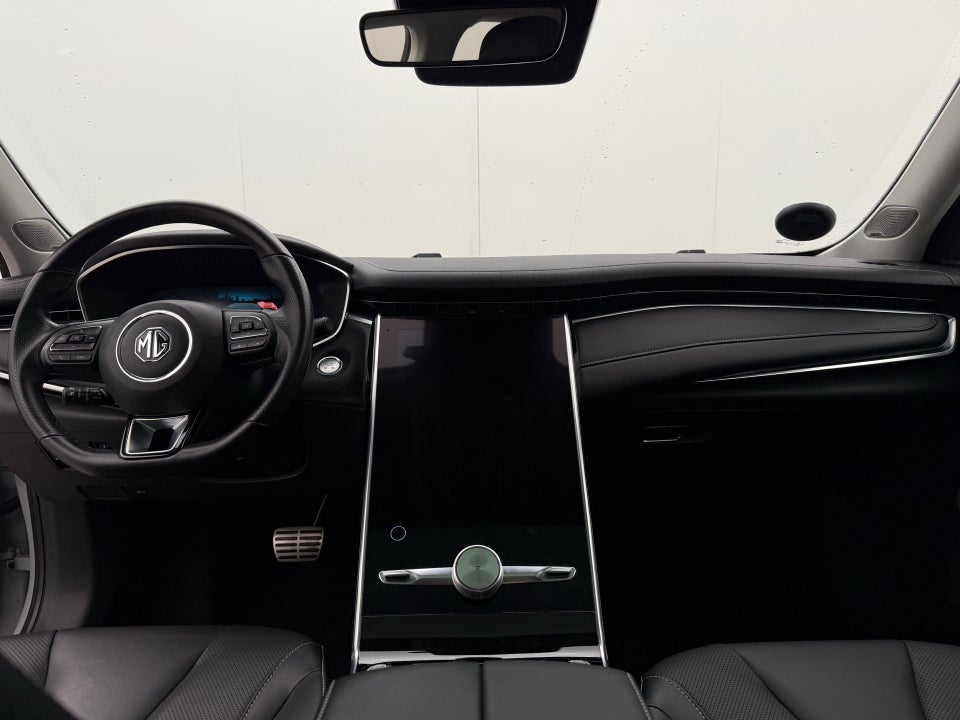 MG Marvel R Performance 5d