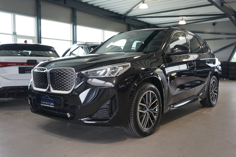 BMW iX1 eDrive20 M-Sport 5d