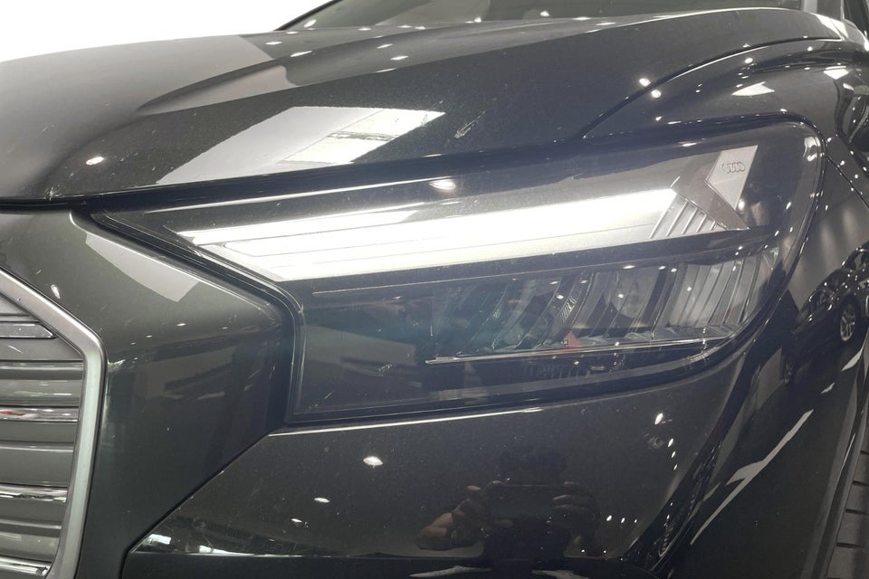Audi Q4 e-tron 45 S-line 5d