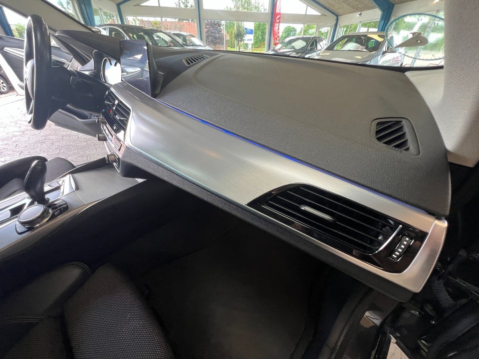 BMW 520d 2,0 Touring Sport Line aut. 5d