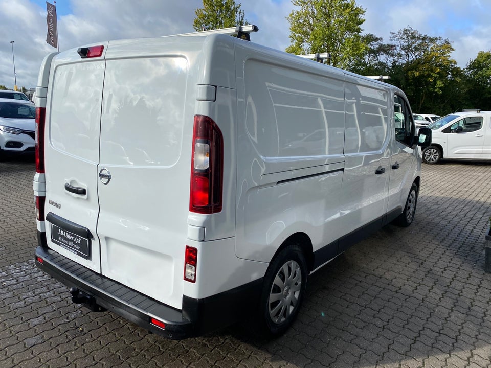 Nissan NV300 2,0 dCi 145 L2H1 Working Star