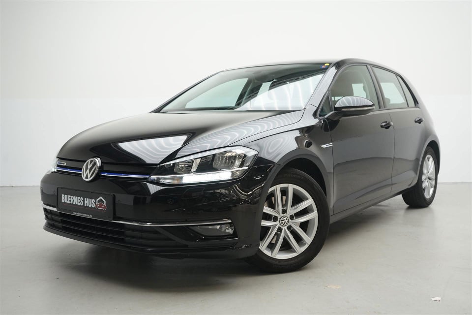 VW Golf VII 1,5 TSi 130 Comfortline DSG 5d