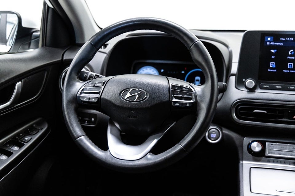 Hyundai Kona 39 EV Select 5d