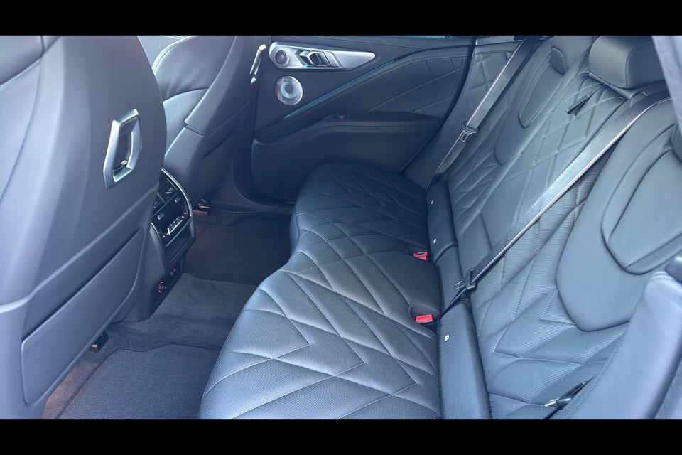 BMW XM 4,4 Label Red xDrive aut. 5d