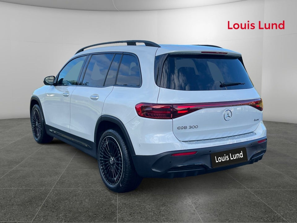 Mercedes EQB300 AMG Line 4Matic 5d