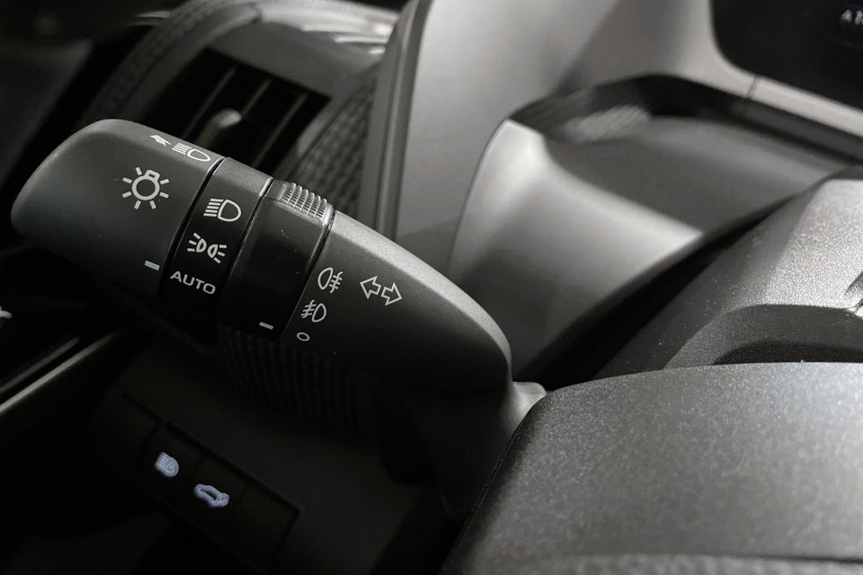 Subaru Solterra 71 Limited 5d