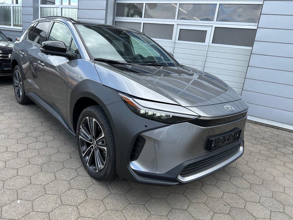 Toyota bZ4X Executive Premium 5d