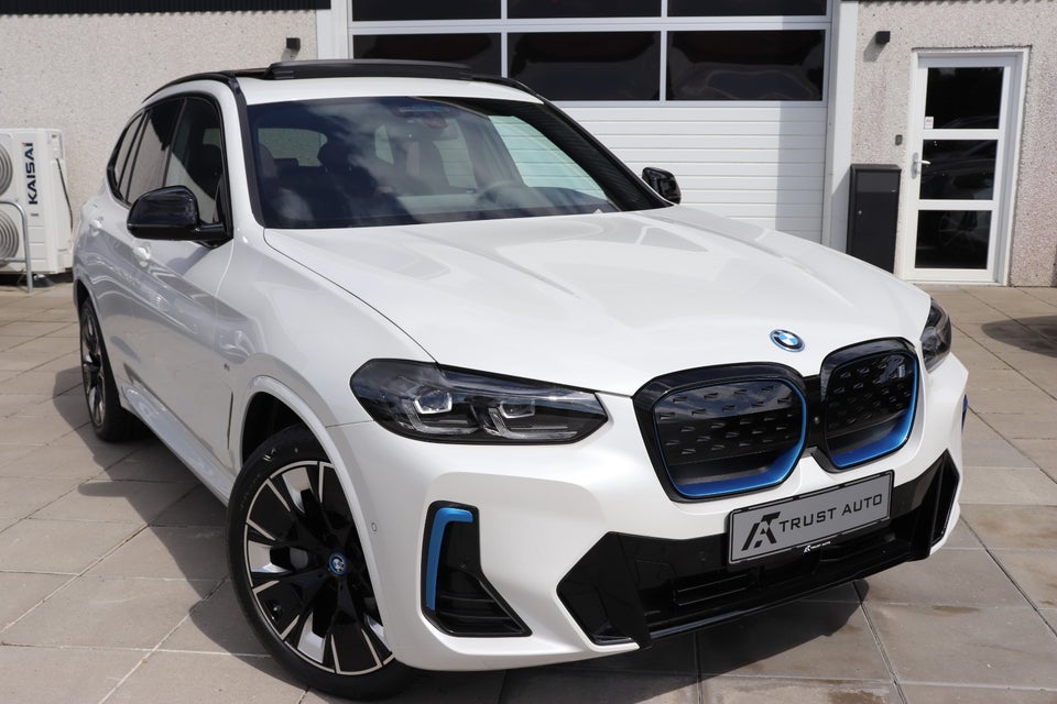 BMW iX3 Charged Plus M-Sport 5d