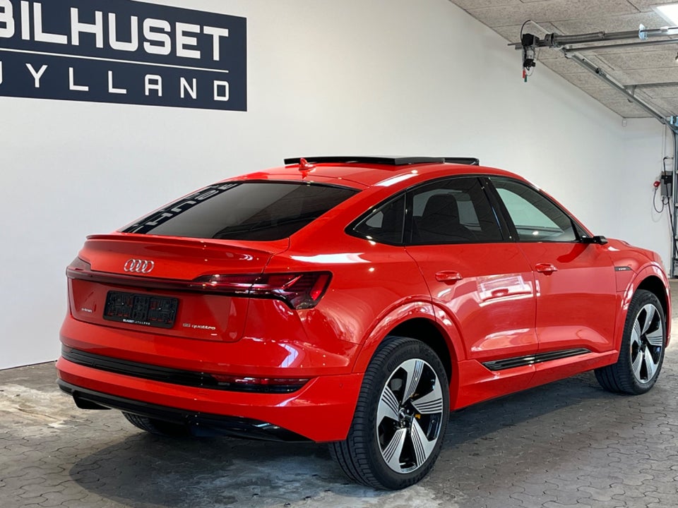 Audi e-tron 55 S-line Sportback quattro 5d