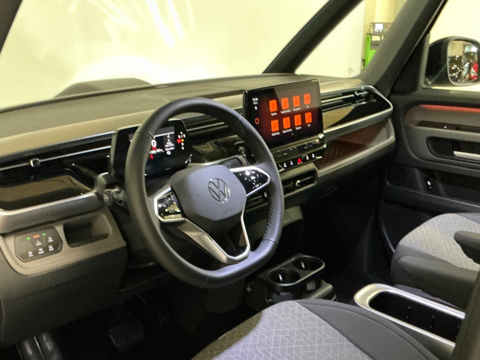 VW ID.Buzz 77 Pro SWB 5d