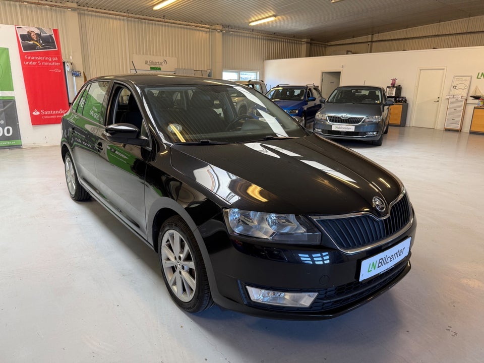 Skoda Rapid 1,2 TSi 90 Style DSG 5d