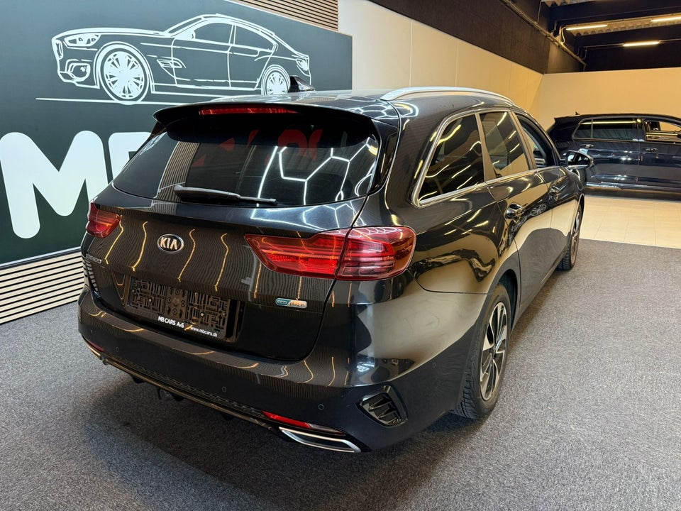 Kia Ceed 1,6 PHEV Upgrade Intro SW DCT 5d